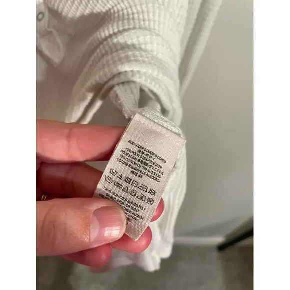 We The Free Kai Thermal Henley Top in White - Picture 11 of 12